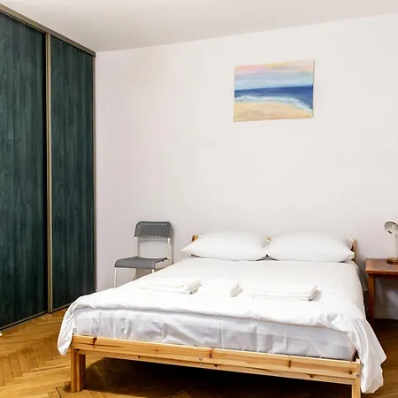 شقة Witomino 4-bedroom *
