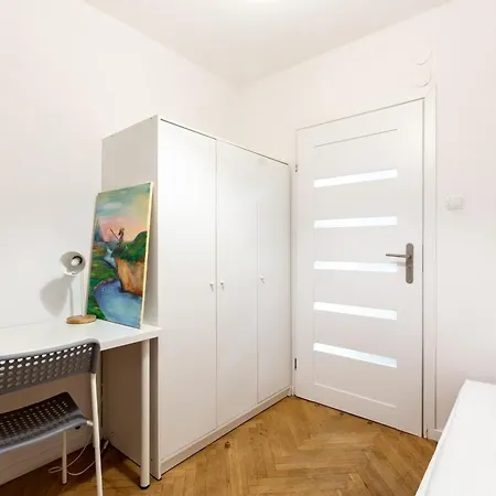 Witomino 4-bedroom شقة